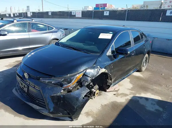 5YFB4MDE3SP261903 2025 TOYOTA COROLLA - Image 2