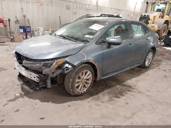 5YFB4MDE3SP262789 2025 TOYOTA COROLLA - Image 2