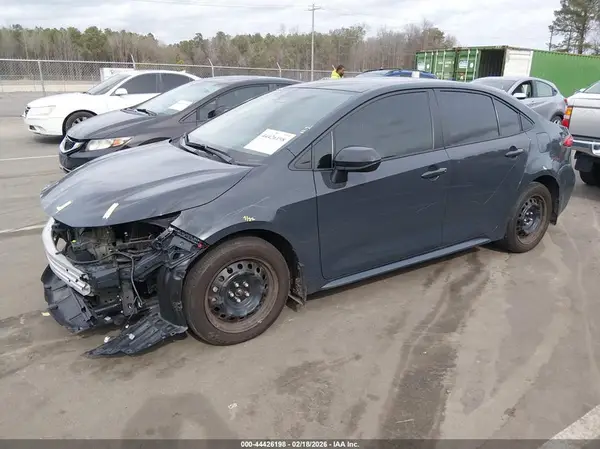 5YFB4MDE3SP266650 2025 TOYOTA COROLLA - Image 2