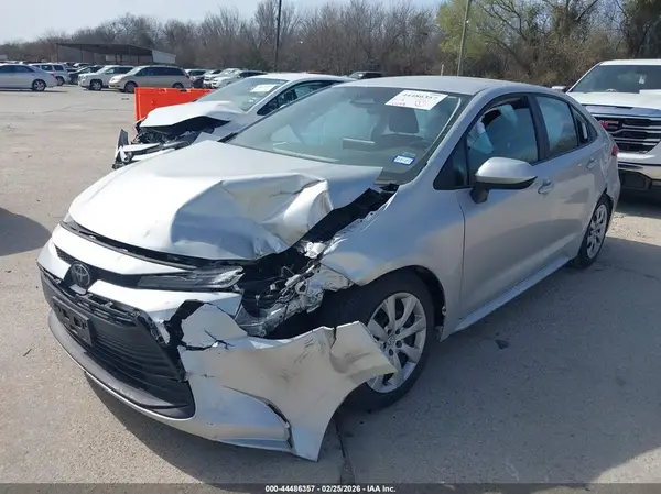 5YFB4MDE3SP272058 2025 TOYOTA COROLLA - Image 2