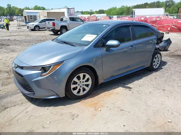 5YFB4MDE3SP272898 2025 TOYOTA COROLLA - Image 2