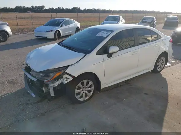 5YFB4MDE3SP274120 2025 TOYOTA COROLLA - Image 2