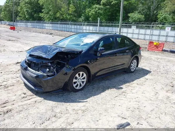 5YFB4MDE3SP280662 2025 TOYOTA COROLLA - Image 2