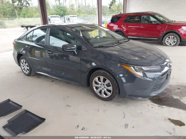 5YFB4MDE3SP282363 2025 TOYOTA COROLLA - Image 1