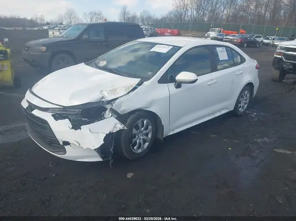 5YFB4MDE3SP288275 2025 TOYOTA COROLLA - Image 2