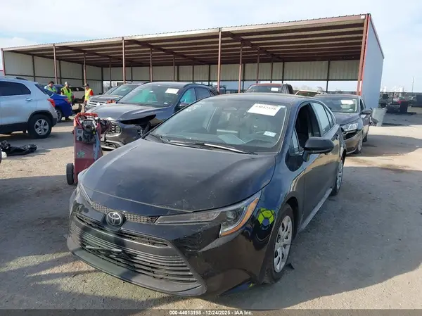 5YFB4MDE3SP289474 2025 TOYOTA COROLLA - Image 2