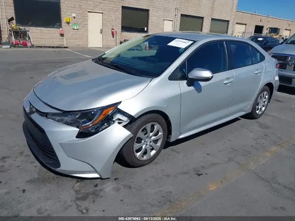 5YFB4MDE3SP291550 2025 TOYOTA COROLLA - Image 2