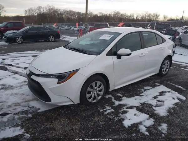 5YFB4MDE3SP295517 2025 TOYOTA COROLLA - Image 2