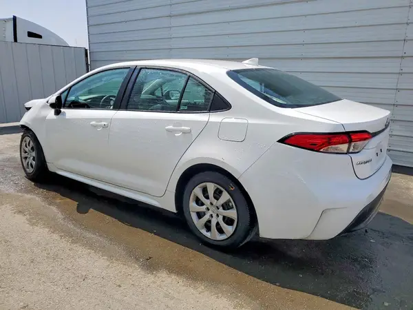 5YFB4MDE3SP305950 2025 TOYOTA COROLLA - Image 2