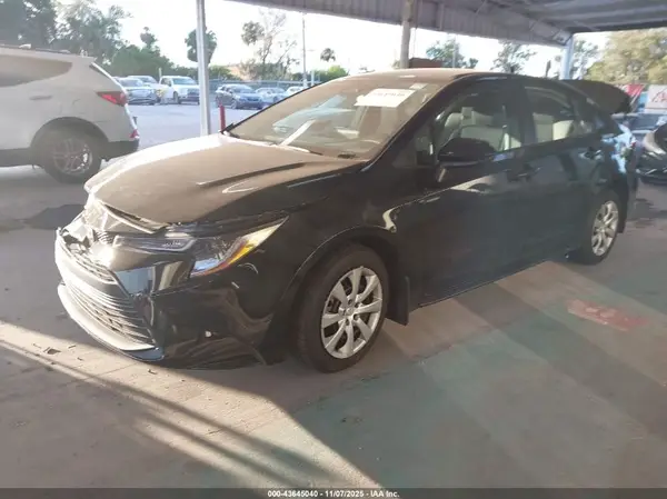 5YFB4MDE3SP309612 2025 TOYOTA COROLLA - Image 2