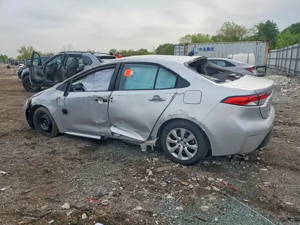 5YFB4MDE3SP323753 2025 TOYOTA COROLLA - Image 2