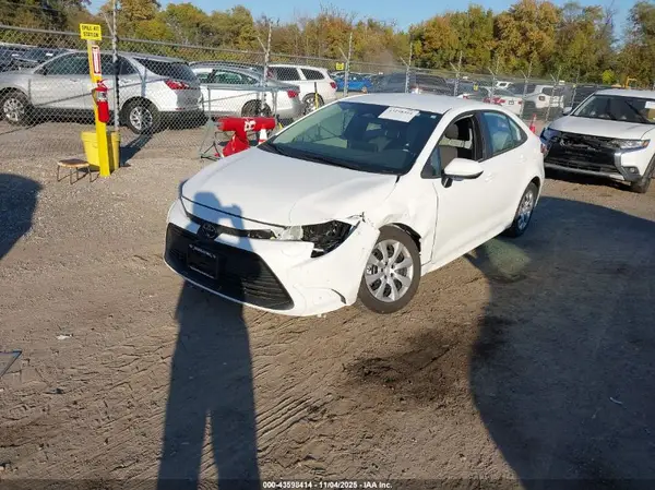 5YFB4MDE3SP335420 2025 TOYOTA COROLLA - Image 2
