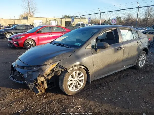 5YFB4MDE3SP339550 2025 TOYOTA COROLLA - Image 2