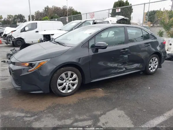 5YFB4MDE3SP349432 2025 TOYOTA COROLLA - Image 2
