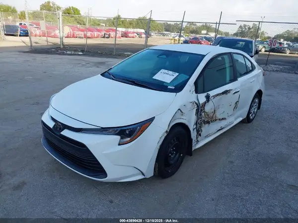 5YFB4MDE3SP358308 2025 TOYOTA COROLLA - Image 2