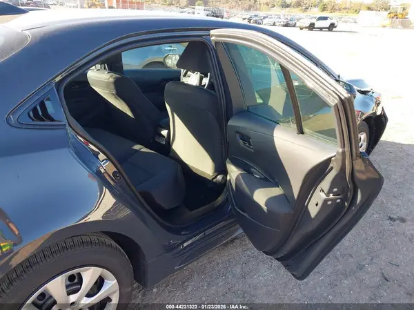 5YFB4MDE3TP371738 2026 TOYOTA COROLLA - Image 8