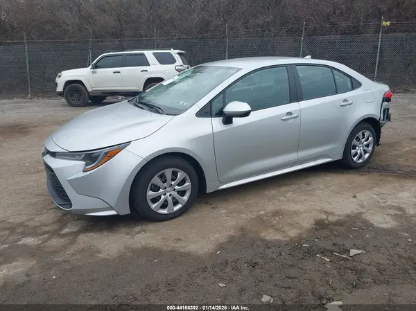 5YFB4MDE3TP371836 2026 TOYOTA COROLLA - Image 2