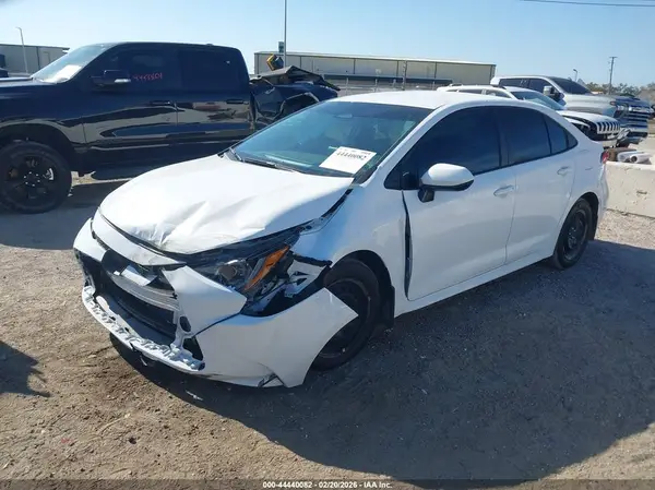 5YFB4MDE3TP384974 2026 TOYOTA COROLLA - Image 2