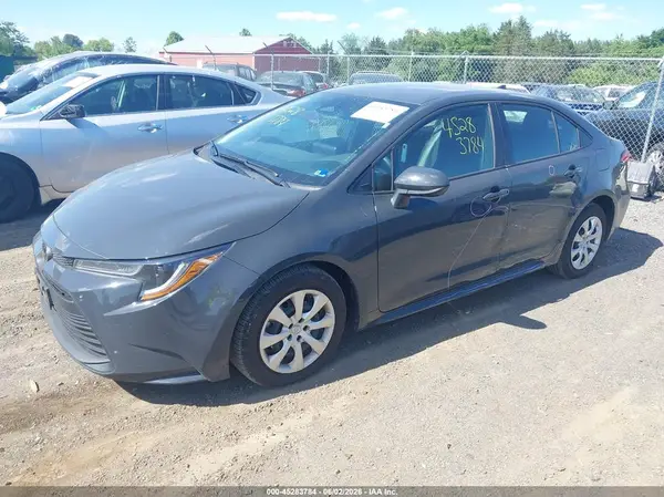 5YFB4MDE3TP385767 2026 TOYOTA COROLLA - Image 2