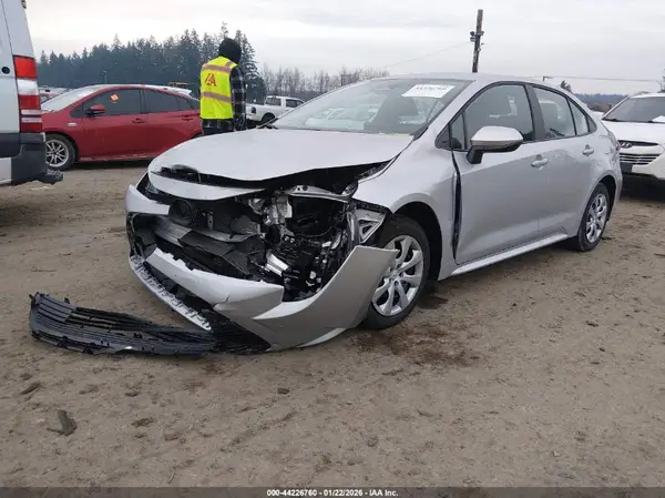 5YFB4MDE3TP406861 2026 TOYOTA COROLLA - Image 2