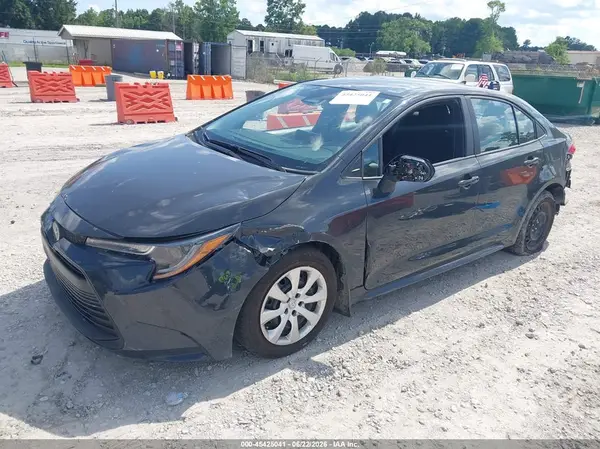 5YFB4MDE3TP419156 2026 TOYOTA COROLLA - Image 2