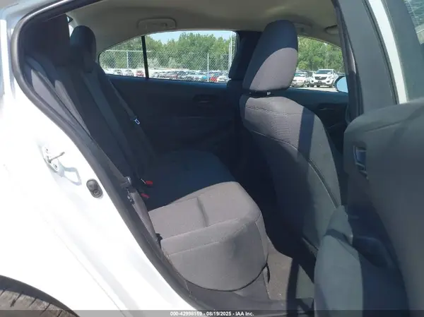 5YFB4MDE4PP003090 2023 TOYOTA COROLLA - Image 8