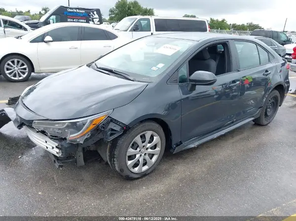 5YFB4MDE4PP025719 2023 TOYOTA COROLLA - Image 2