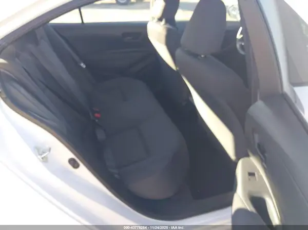 5YFB4MDE4PP058736 2023 TOYOTA COROLLA - Image 8