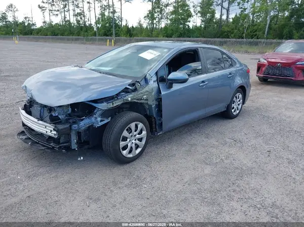 5YFB4MDE4RP091920 2024 TOYOTA COROLLA - Image 2