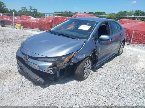 5YFB4MDE4RP100616 2024 TOYOTA COROLLA - Image 2