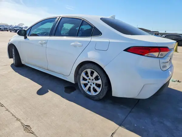 5YFB4MDE4RP118825 2024 TOYOTA COROLLA - Image 2