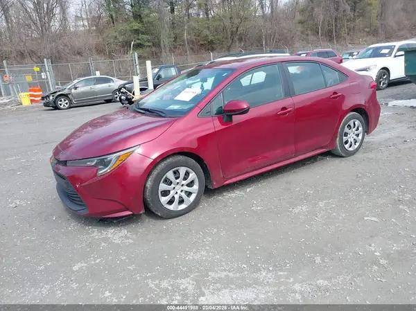 5YFB4MDE4RP121319 2024 TOYOTA COROLLA - Image 2