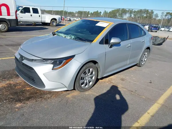 5YFB4MDE4RP123314 2024 TOYOTA COROLLA - Image 2