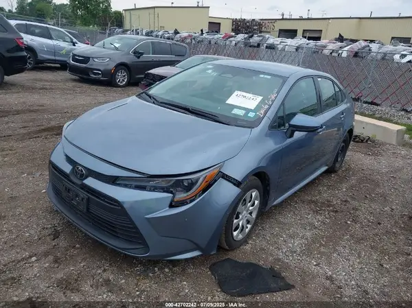5YFB4MDE4RP123958 2024 TOYOTA COROLLA - Image 2