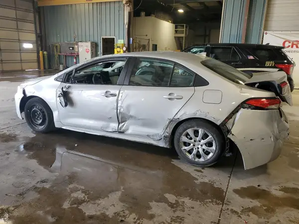 5YFB4MDE4RP127475 2024 TOYOTA COROLLA - Image 2