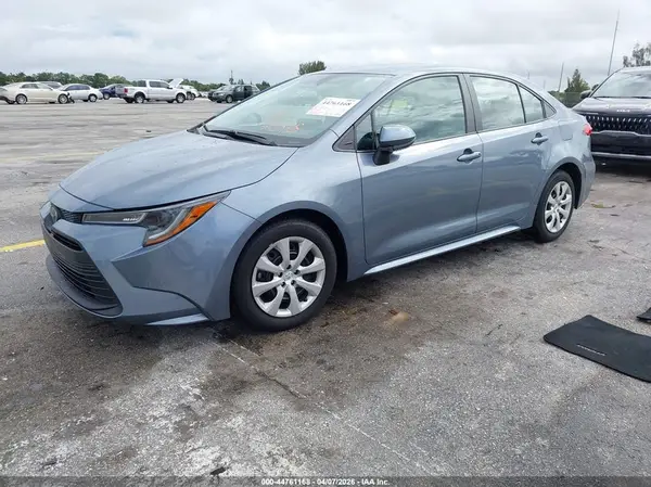 5YFB4MDE4RP130845 2024 TOYOTA COROLLA - Image 2