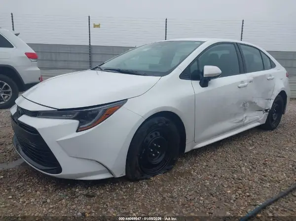 5YFB4MDE4RP137620 2024 TOYOTA COROLLA - Image 2