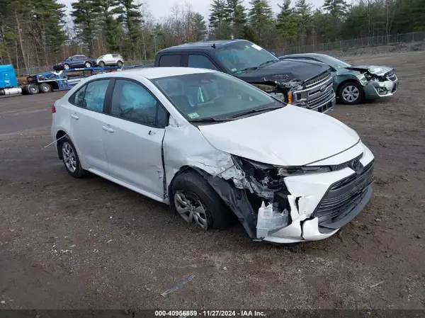 5YFB4MDE4RP139934 2024 TOYOTA COROLLA - Image 1