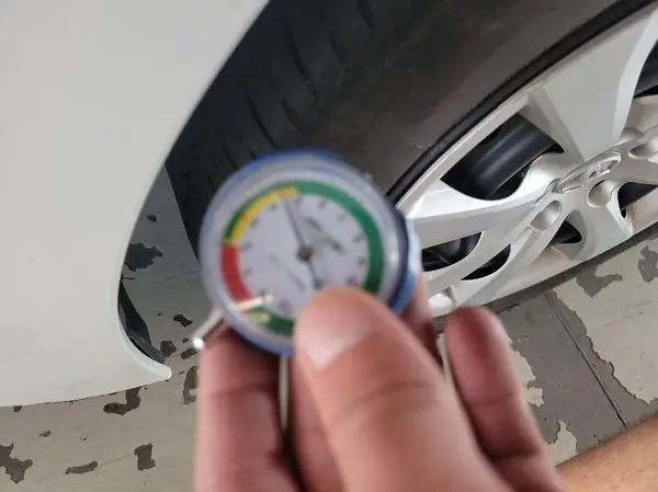 5YFB4MDE4RP141389 2024 TOYOTA COROLLA - Image 2