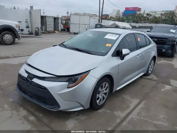 5YFB4MDE4RP146110 2024 TOYOTA COROLLA - Image 2