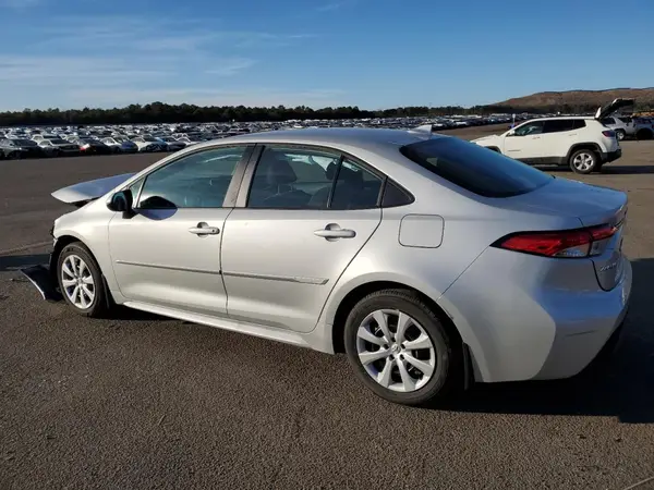 5YFB4MDE4RP147077 2024 TOYOTA COROLLA - Image 2
