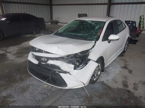 5YFB4MDE4RP153395 2024 TOYOTA COROLLA - Image 2