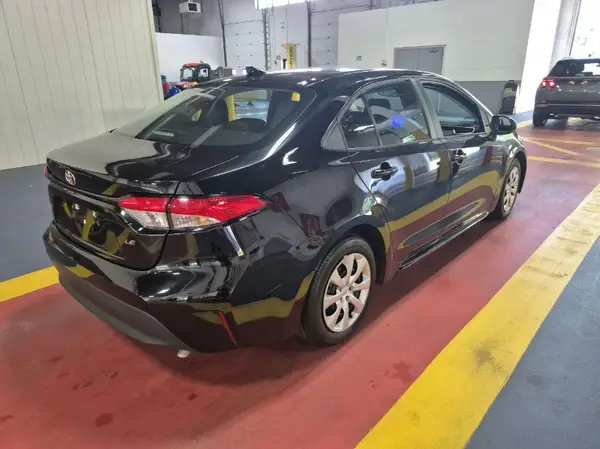 5YFB4MDE4RP153929 2024 TOYOTA COROLLA - Image 2