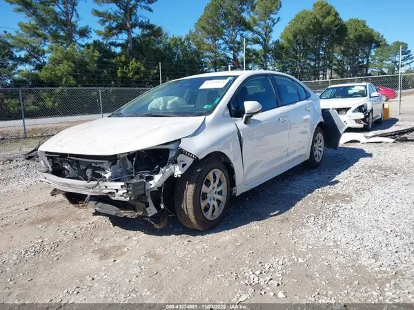 5YFB4MDE4RP154708 2024 TOYOTA COROLLA - Image 2