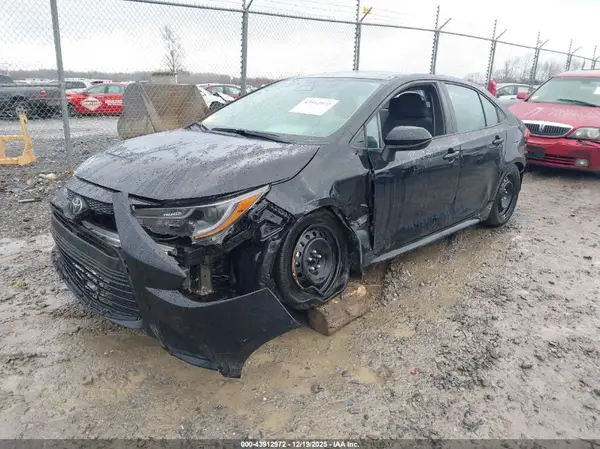 5YFB4MDE4RP155910 2024 TOYOTA COROLLA - Image 2