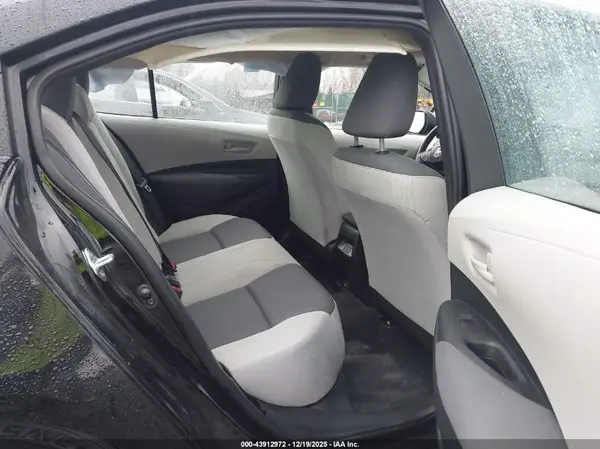5YFB4MDE4RP155910 2024 TOYOTA COROLLA - Image 8
