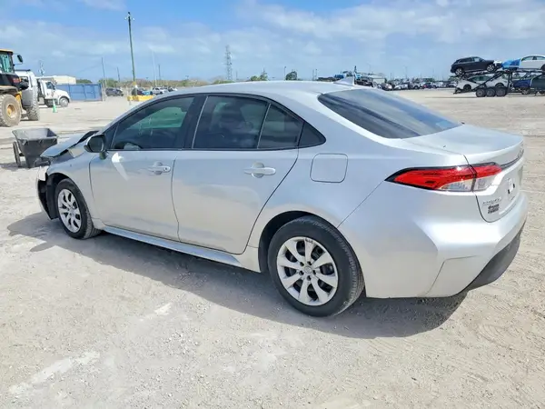 5YFB4MDE4RP170553 2024 TOYOTA COROLLA - Image 2