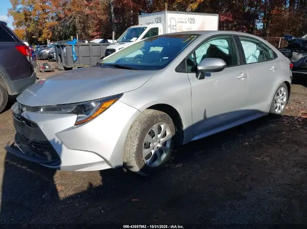 5YFB4MDE4RP176546 2024 TOYOTA COROLLA - Image 2