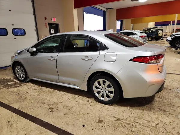 5YFB4MDE4RP185747 2024 TOYOTA COROLLA - Image 2