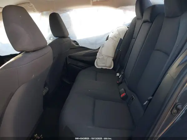5YFB4MDE4RP186705 2024 TOYOTA COROLLA - Image 8